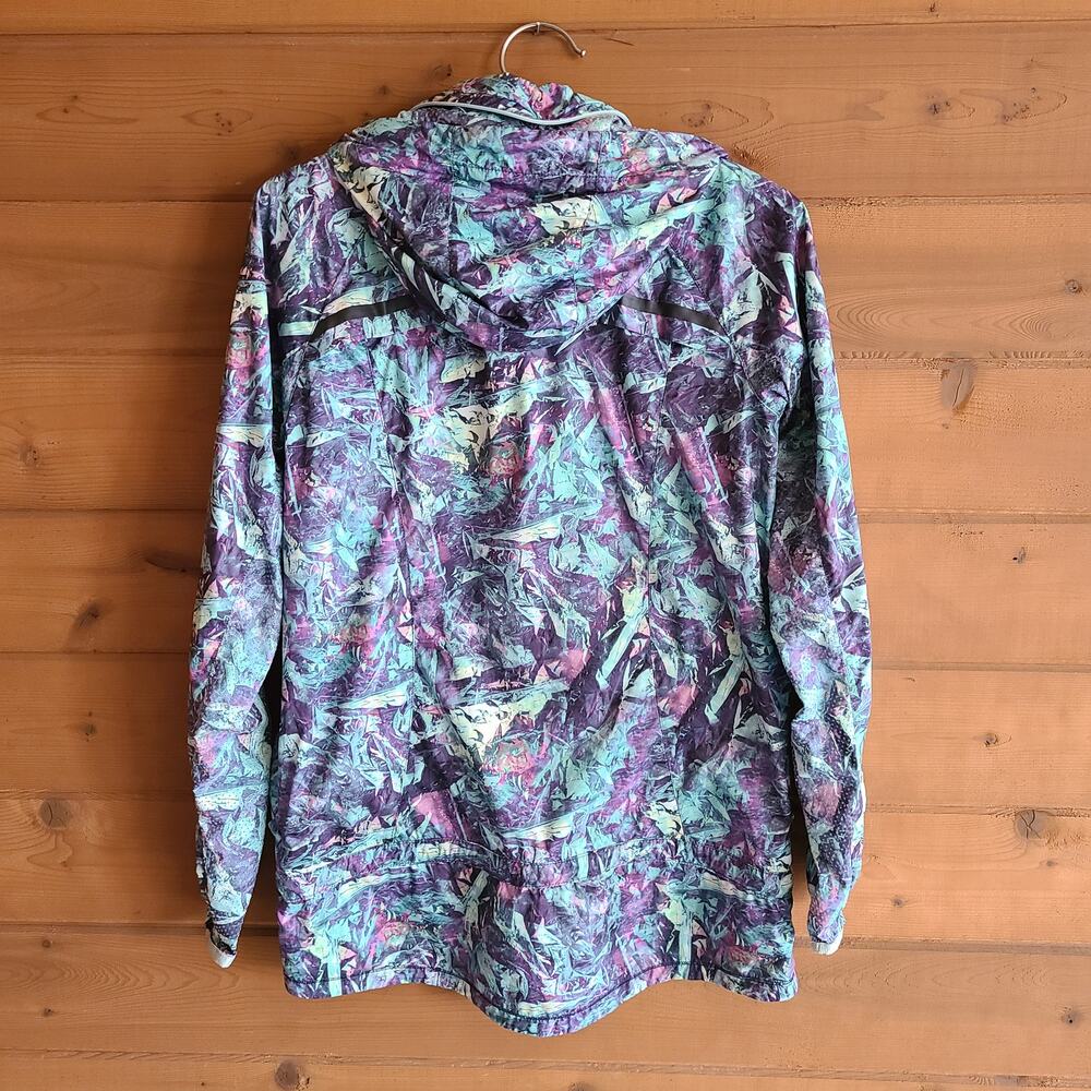 Lululemon Miss Misty II Jacket Packable Iridescent Weather Resistant Windbreaker - Picture 4 of 8